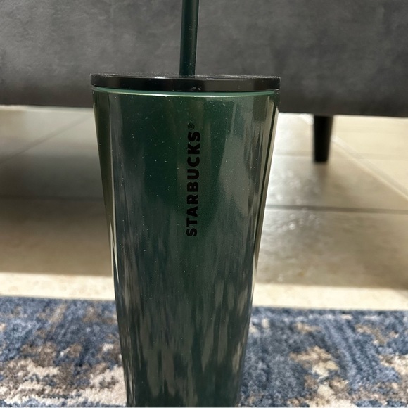 Starbucks Limited Edition Metallic Green Scalloped Stainless-Steel Tumbler Cup - Picture 3 of 6